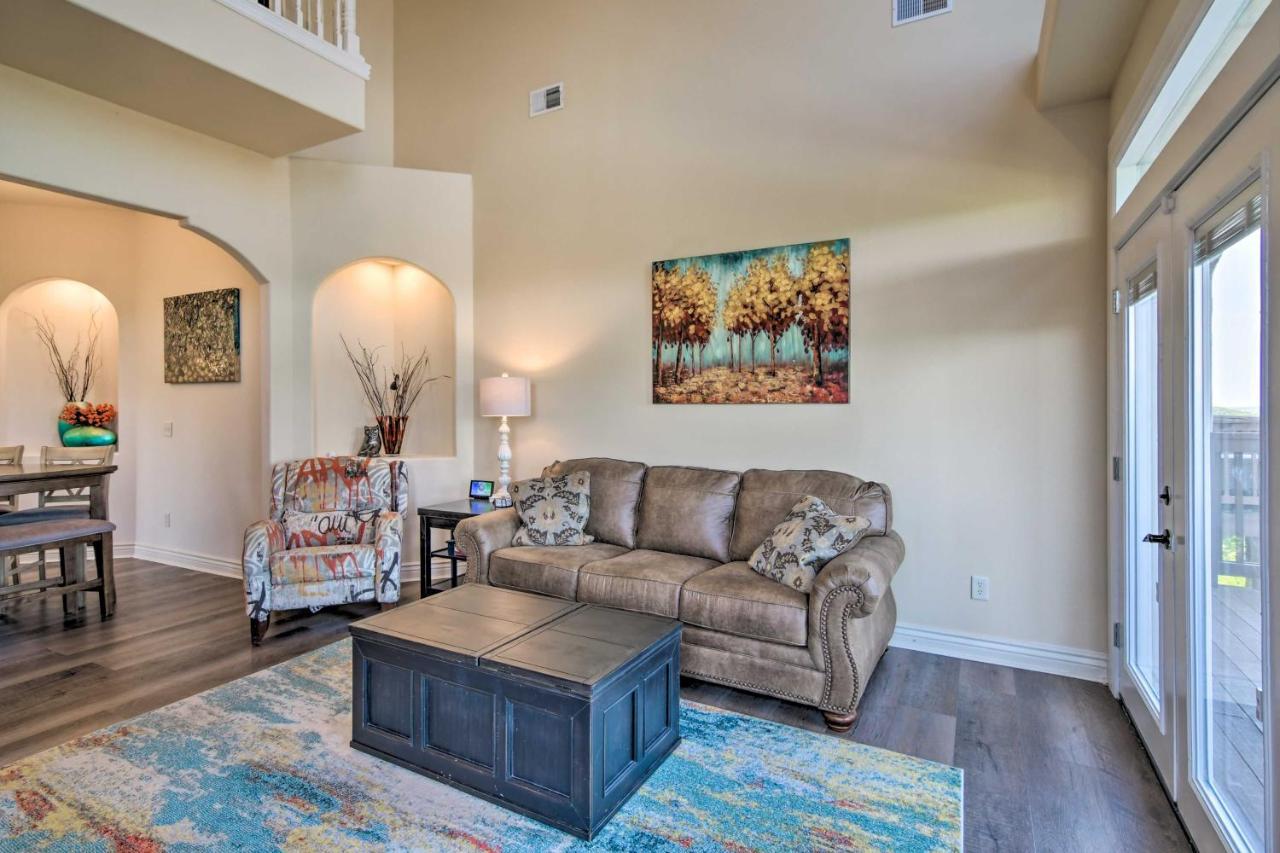 Luxe Branson Retreat With Mtn Views And Pool Access! Apartamento Exterior foto