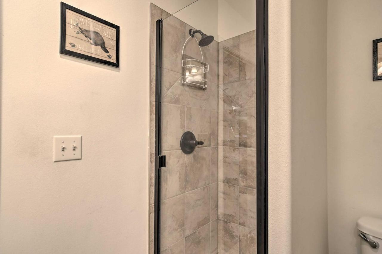 Luxe Branson Retreat With Mtn Views And Pool Access! Apartamento Exterior foto